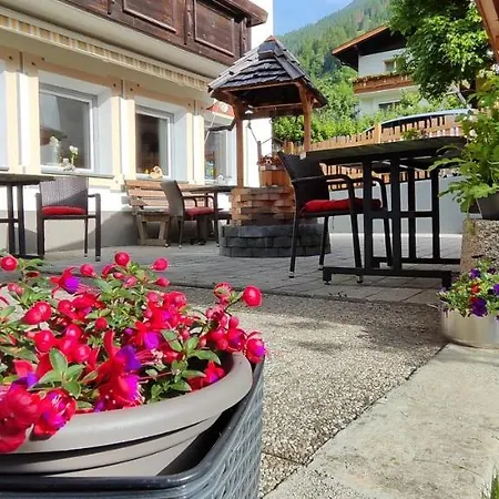 Fruehstueckspension Knappaschneider *