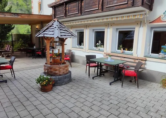 Fruehstueckspension Knappaschneider Prägraten